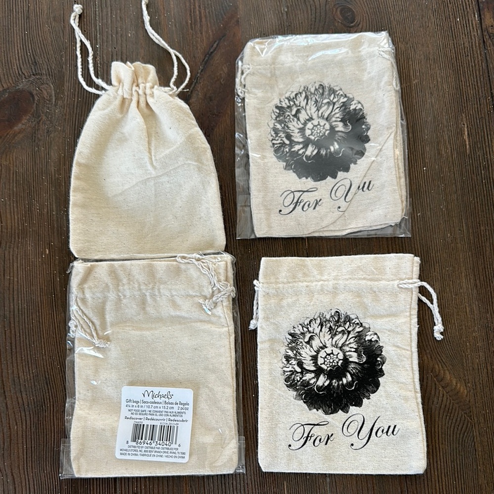 Floral Print Drawstring Gift Bags